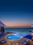 Hilton Alexandria Corniche - Beach