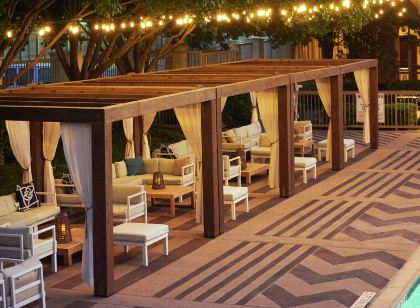 DoubleTree by Hilton Dallas - Market Center