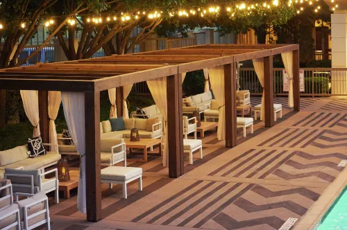 더블트리 바이 힐튼 댈러스 마켓 센터