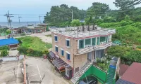 Goseong Jaeil Pension Hotels in der Nähe von Hwajinpo Lake