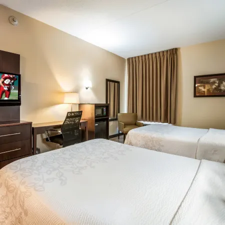 Red Roof PLUS+ Raleigh Downtown - NCSU/Conv Center