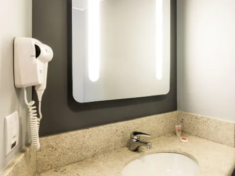 이비스 리오 포르투 아틀란치쿠