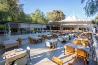 Latanya Park Resort