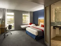 Holiday Inn Express PARIS - CANAL DE LA VILLETTE by IHG Hotels near 19th arr.