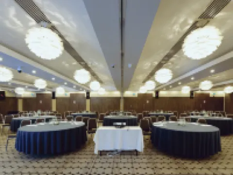 Crowne Plaza LONDON - KINGSTON by IHG Hotels in Surbiton