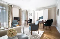 Victoria Jungfrau Grand Hotel and Spa Interlaken - balcony