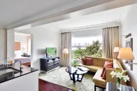 Lakeside Chalet, Mumbai - Marriott Executive Apartments Hotels in Mumbai