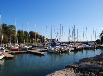 Holiday Inn & Suites Oakville at Bronte, an IHG Hotel