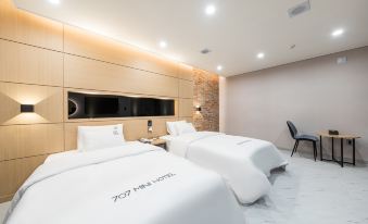Yeonggwang 707 Mini Hotel