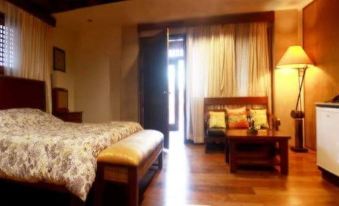 Boro Bay Hotel - Housity