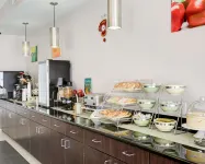 Quality Inn & Suites Bryan-College Station - breakfast
