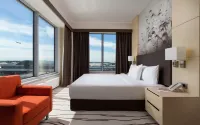 Отель DoubleTree by Hilton, Москва, аэропорт Внуково Отели рядом с достопримечательностью «Молельная комната»