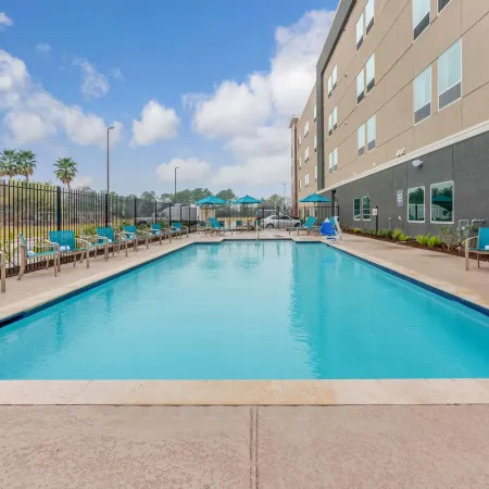 La Quinta Inn and Suites by Wyndham Houston Spring South