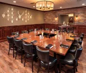 DoubleTree by Hilton Roseville Minneapolis - parking