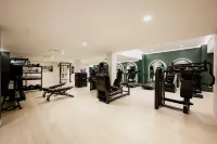 Hotel Fort des Moines, Curio Collection by Hilton - Gym