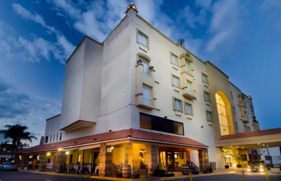 墨西哥廣場卡佩斯瑞酒店