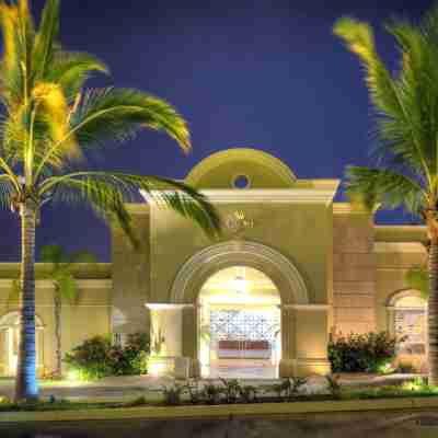 Pueblo Bonito Emerald Bay Resort & Spa Hotel Exterior