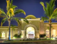 Pueblo Bonito Emerald Bay Resort & Spa Hotels in der Nähe von Museo Arqueológico de Mazatlán