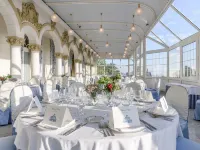 Eurostars Hotel Real Hotels near Magdalena Palace