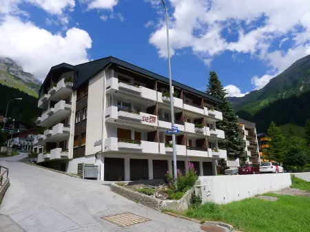 Siesta Apt. 15 Отели рядом с достопримечательностью «Гемми»