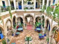 麥地那摩洛哥庭院酒店