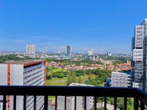 Comfort 1Br Apartment at Silkwood Residences