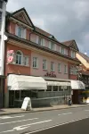 Hotel Café Adler فنادق في Unterkirnach