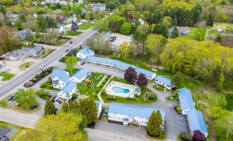 Ne'r Beach Motel