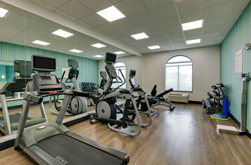 Holiday Inn Express & Suites Nashville-Opryland by IHG photo 5