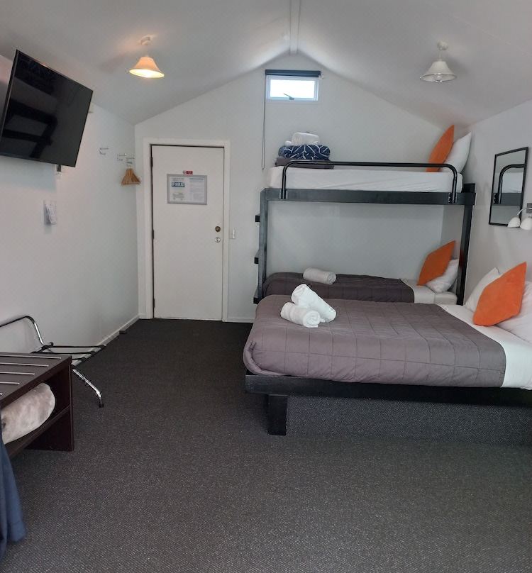 Kaiteriteri Reserve Cabins 2