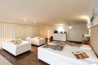 Galerie Hotel Hotels in Bayerisch Gmain