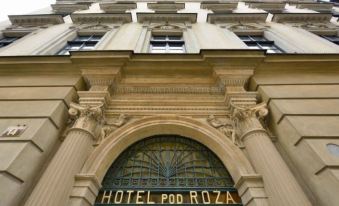 Hotel Pod Roza
