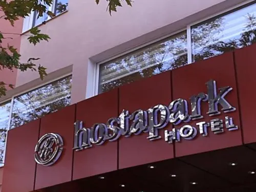 Hostapark Hotel - 3 ดาว