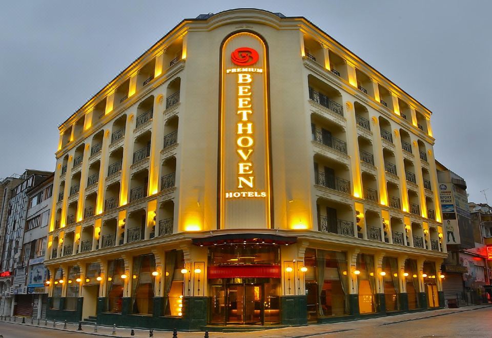 hotel overview picture