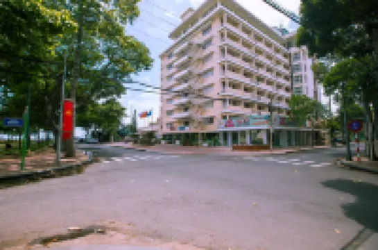 Mercury Hotel & Apartment