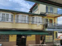 Grandma's Yellow House Hotels in Sagada