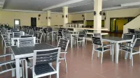 Uni Beach Hotel