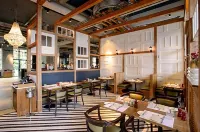 다스 제임스 Westerholz 호텔