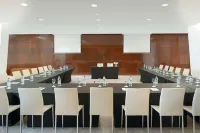 NH Montevideo Columbia - Business