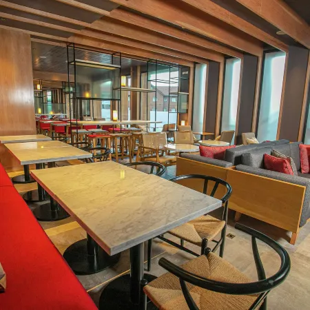 Hampton by Hilton Bariloche