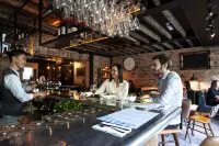 The Address Citywest - bar