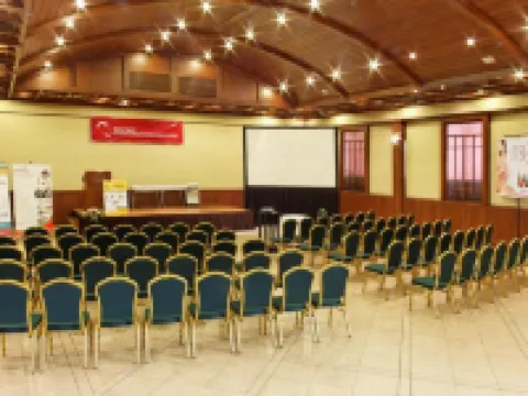 Hotel Diplomat Hoteles en Cochabamba