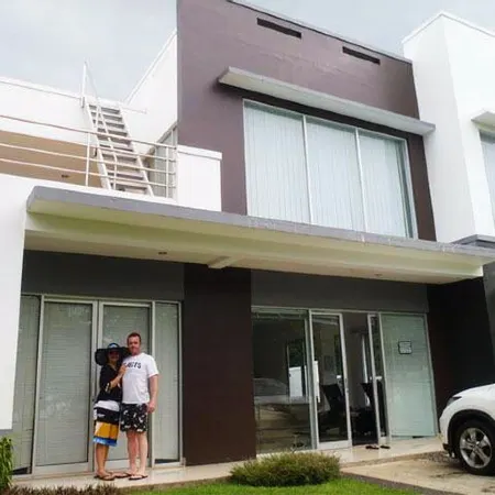 Villa Kaca