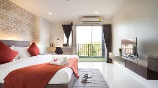 q-space-residence