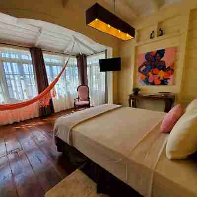 Prins Hendrik Suites Rooms