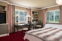 Chateau de Courban et Spa Nuxe فنادق في Courban