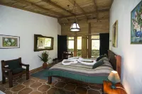 Bosque de Paz Hotels in Bajos del Toro