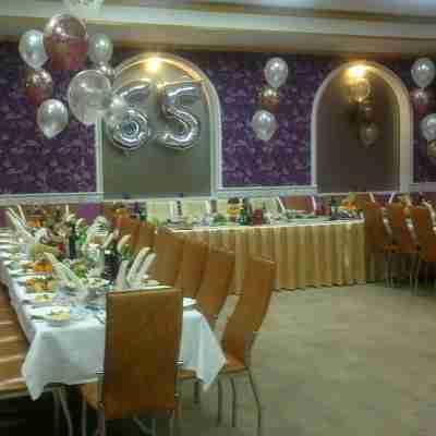 Kursk Dining/Meeting Rooms