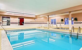 Country Inn & Suites by Radisson, Elgin, IL