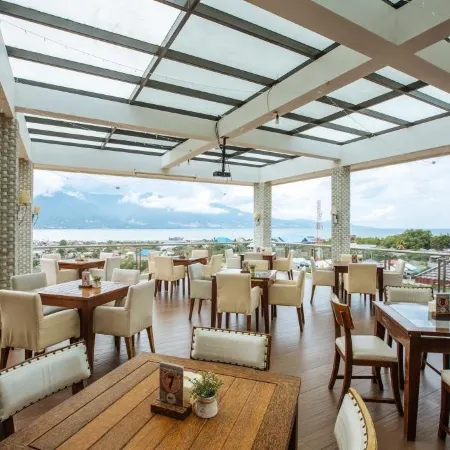 Sutan Raja Hotel & Convention Palu